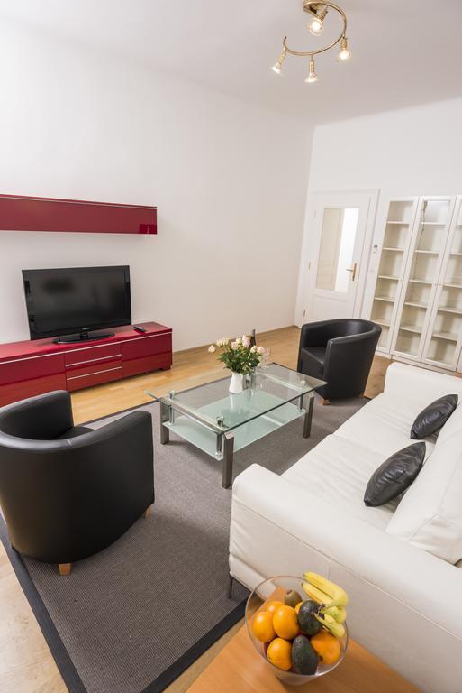 Executive Suites Margareten By Welcome2Wina Bagian luar foto